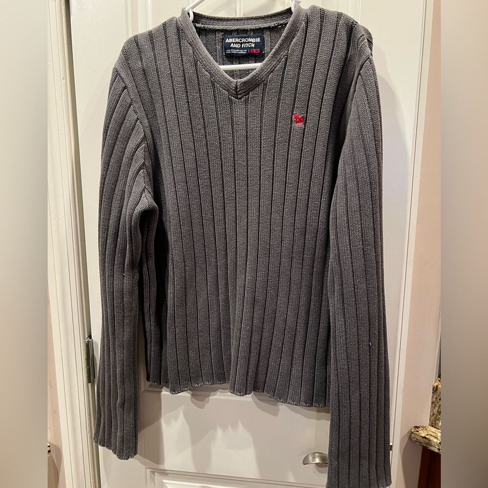 Abercrombie & Fitch Gray V-Neck Sweater Sz XL